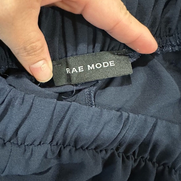 RAE MODE Elegant Navy Women's Wide-Leg Pants - Picture 7 of 10